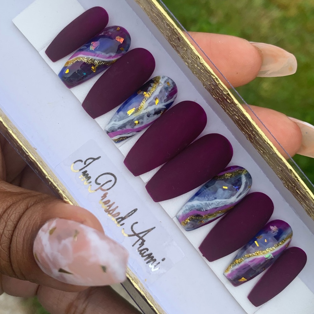 Amethyst Press On Nails